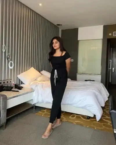 Call Girls Firozabad Cash On Delivery
